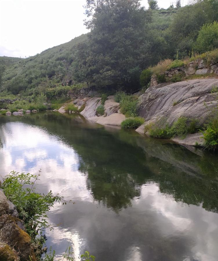 Abrigo Do Cabecinho - Serra Da Estrela Cortes do Meio Kültér fotó